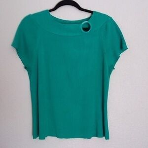 Requirements ribbed green blouse size -XL